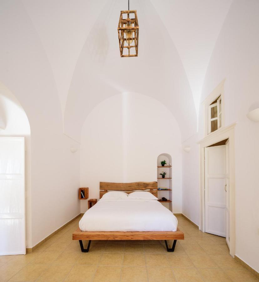 Diva Santorini Luxury Villa Pyrgos Kallistis Exterior photo
