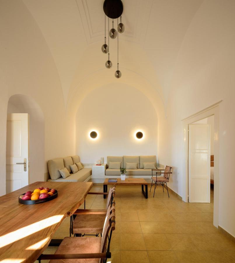 Diva Santorini Luxury Villa Pyrgos Kallistis Exterior photo